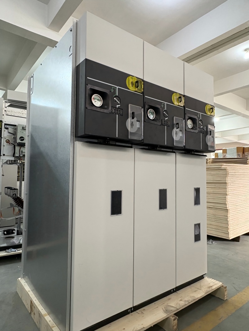 Mataas na boltahe switchgear gas-insulated type SRM